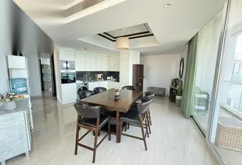Fully Furnished 2-Bedroom Apartment with Sea View, Water Garden City