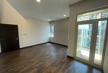 3-Bedroom Corner Apartment with Sea Views in Reef Island
