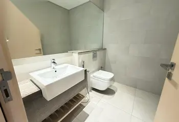 Fully Furnished 2-Bedroom Apartment on Reef Island