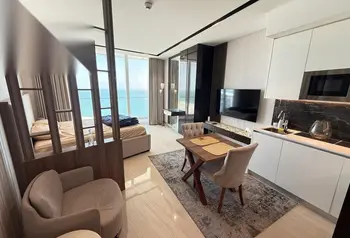 Fully Furnished Studio Apartment in Water Garden City