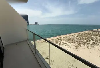 Fully Furnished Studio Apartment on Reef Island