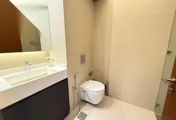 Fully Furnished 2-Bedroom Apartment with Terrace in Reef Island