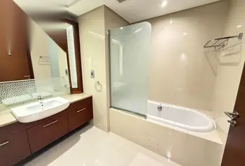 Fully Furnished 2-Bedroom Apartment with Sea View, Reef Island