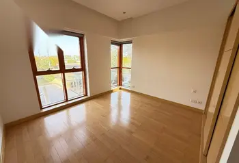 Unfurnished 3-Bedroom Apartment with Sea Views, Reef Island
